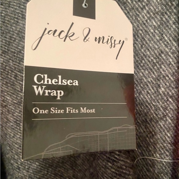 Nwt classic black and red plaid Jack and Missy wrap-one size - Picture 3 of 4